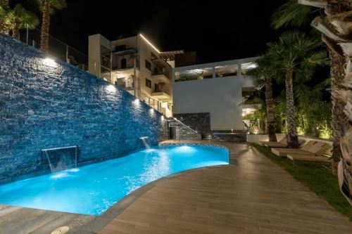 pool-lighting